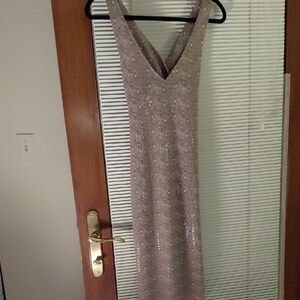 Elegant Sleeveless Evening Gown